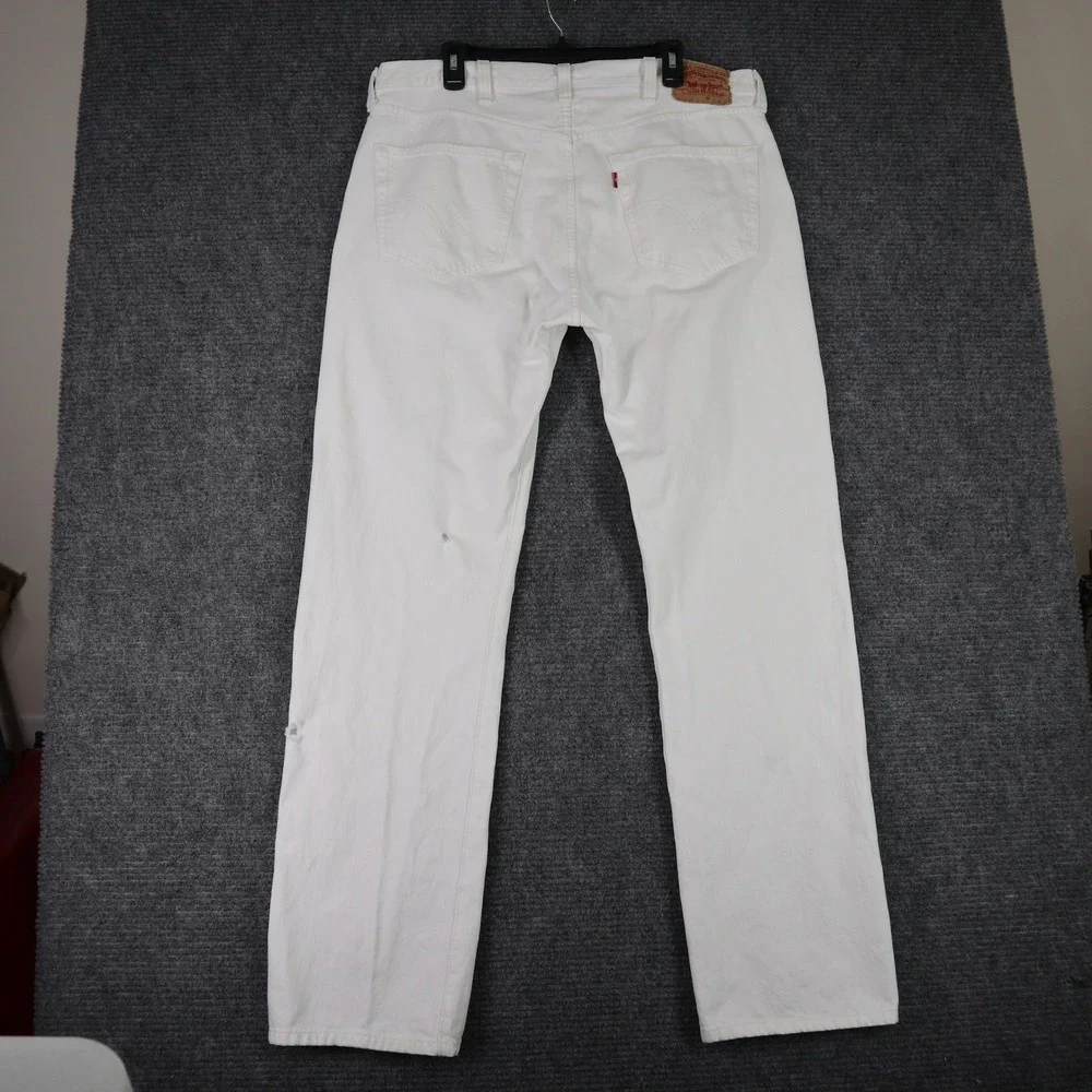 Levis small holes